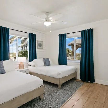 The Molloy - Treasure Island Suites & Cottages St. Pete Beach Exterior photo